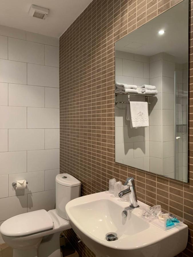 Arbeca Hostal La Placeta מראה חיצוני תמונה